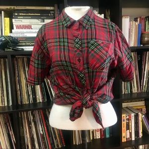 Red plaid crop button up
